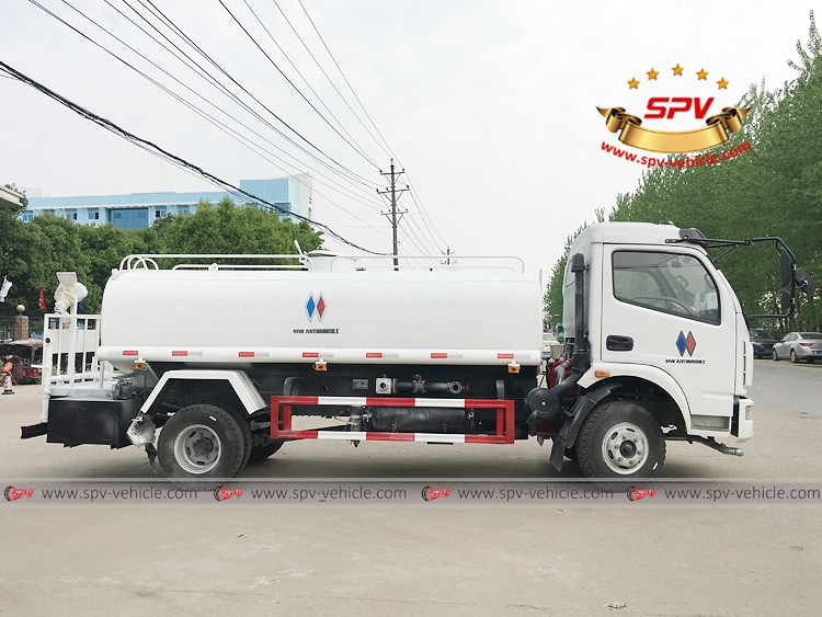 To Philippines - 6,000 litres Water Sprinkling Truck - RS